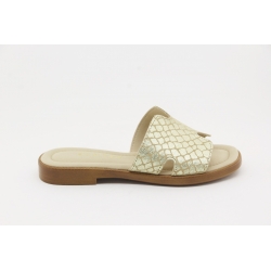 Chinelo de gáspea larga, fabrico nacional